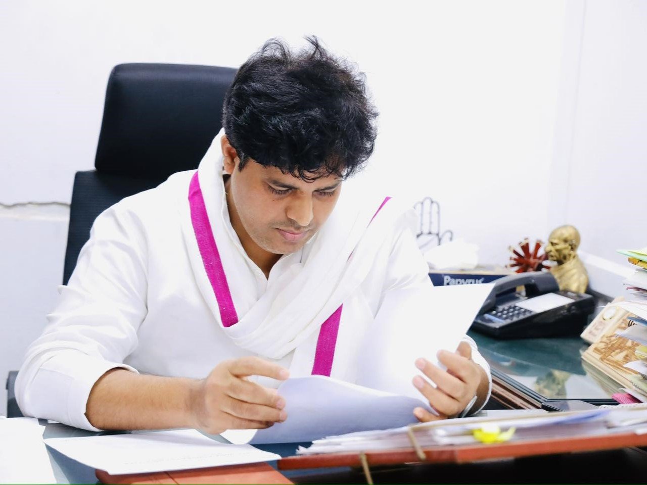 imranpratapgarhi Image 11